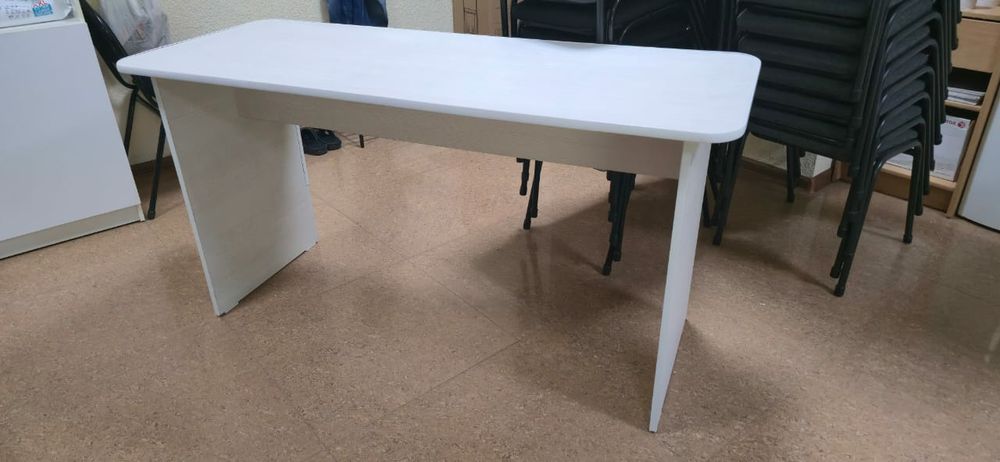 Продам 3 стола из ЛДСП