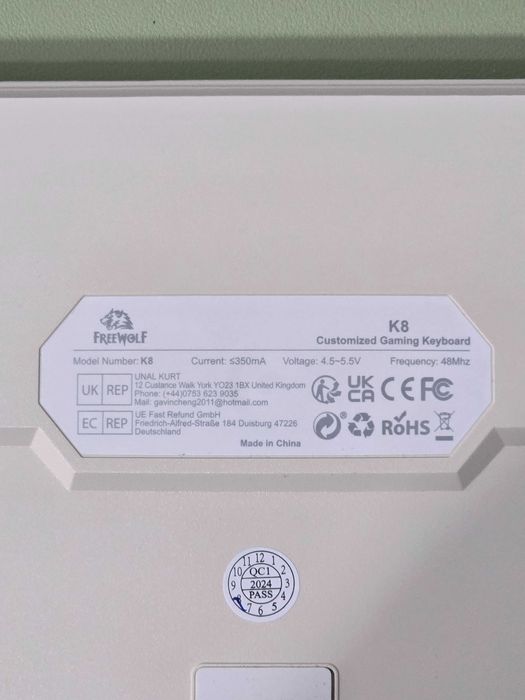 Tastatură mecanică FREEWOLF K8 – Wireless + RGB – Hot Swap