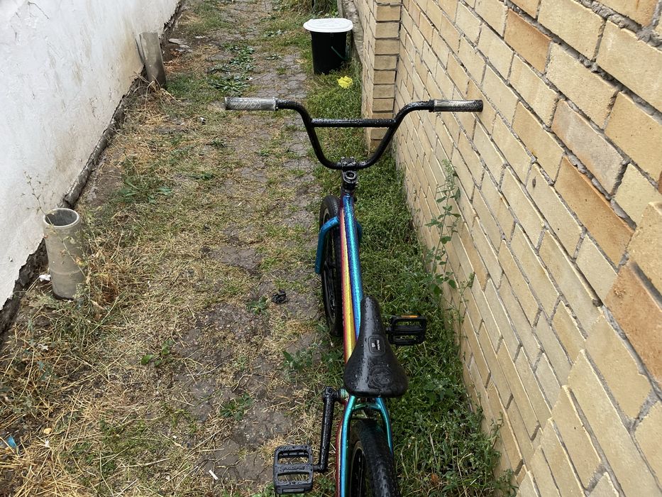 Продам бмх четкий
