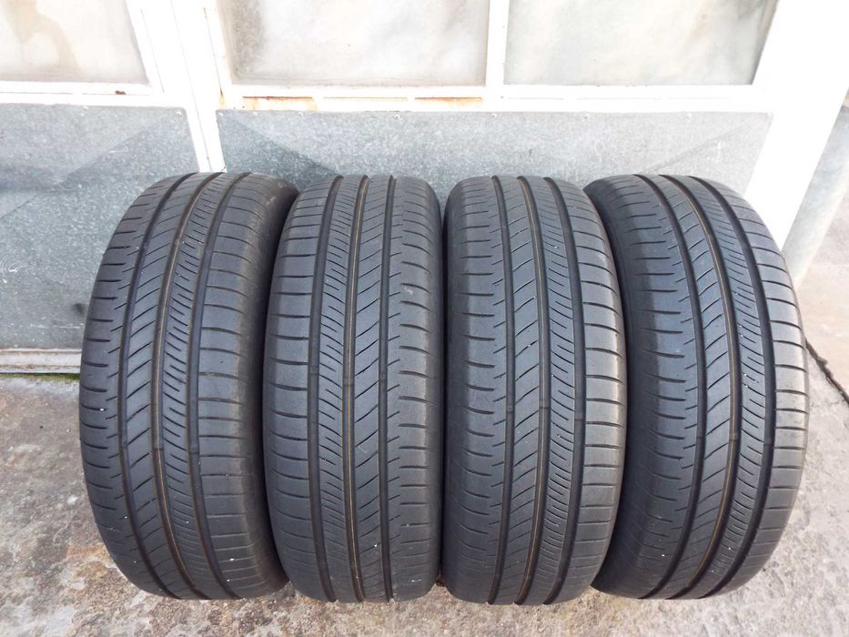 vand 4 anvelope de vara 205/60/16 nexen pret 500lei toate4