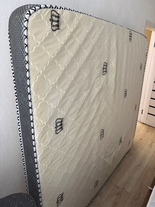 СРОЧНО отдам матрас бесплатно