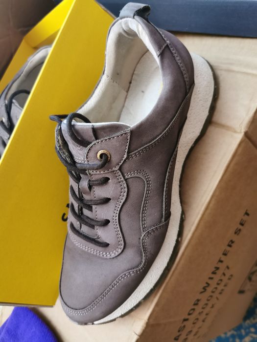 Дамски маратонки Salamander