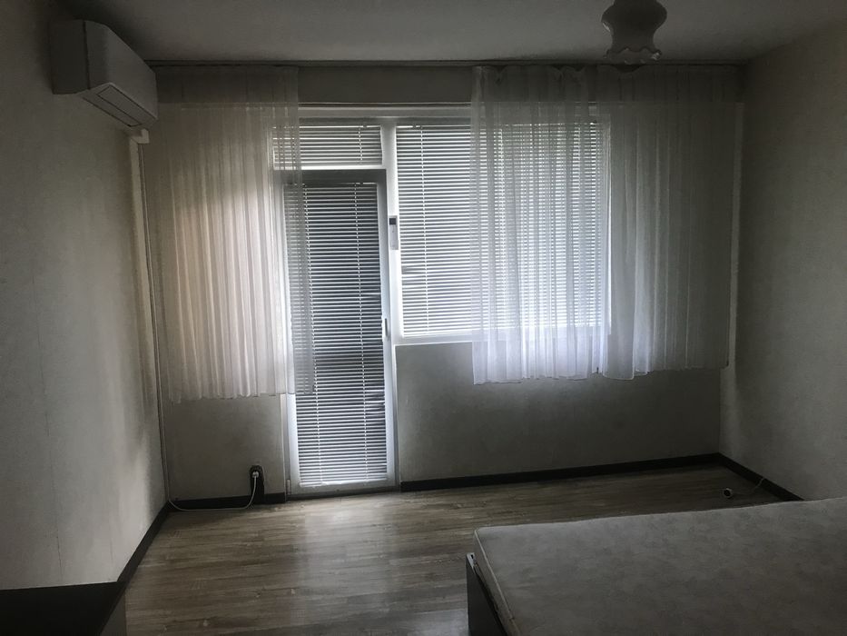 Дава се под наем Едностаен апартамент в Търговище, Боровец - 40 кв.м за 193.8 € - Снимка #2