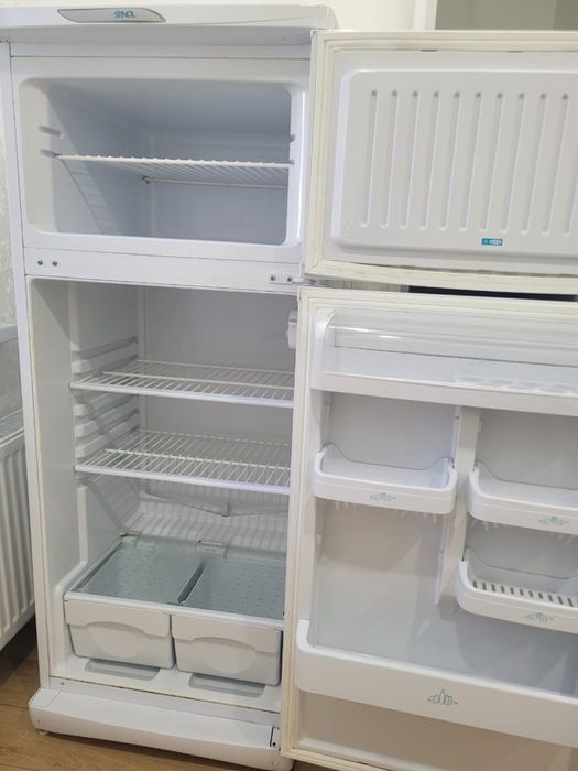 Продам холодильник