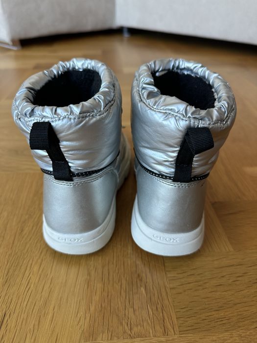 Ботуши за момиче 30