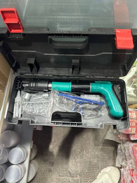 Дюбель пистолет оптом в большом ассортименте.