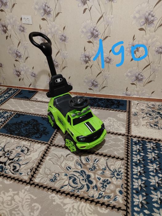 Машинка каляска сотиларди