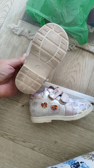 Сопаги.сандали.туфли.ботинки для девочек