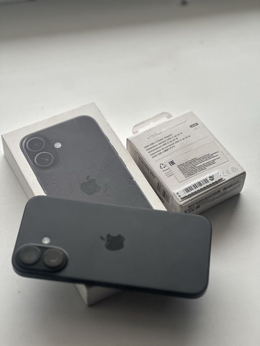 Iphone 16  black