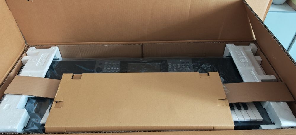 Orgă Yamaha PSR S 770