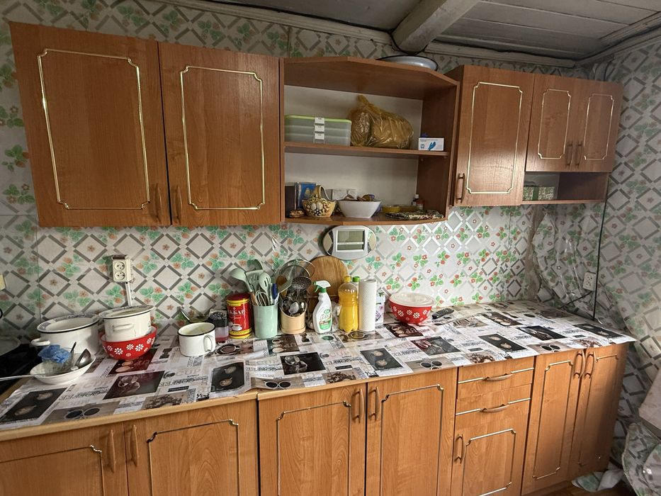 Продам кухонный гарнитур б/у