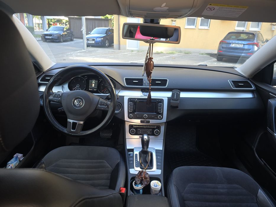 Volkswagen Passat b7