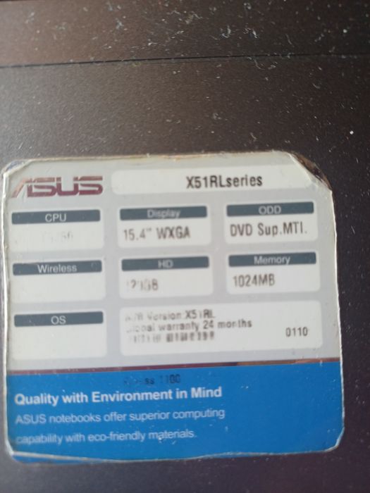 Vând 2 laptopuri 1 msi  și 1 Asus preț 200 de lei anbele