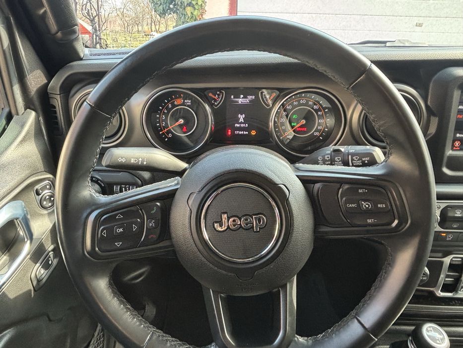 Jeep Wrangler 2022 / 2L Benzina / 17000 km