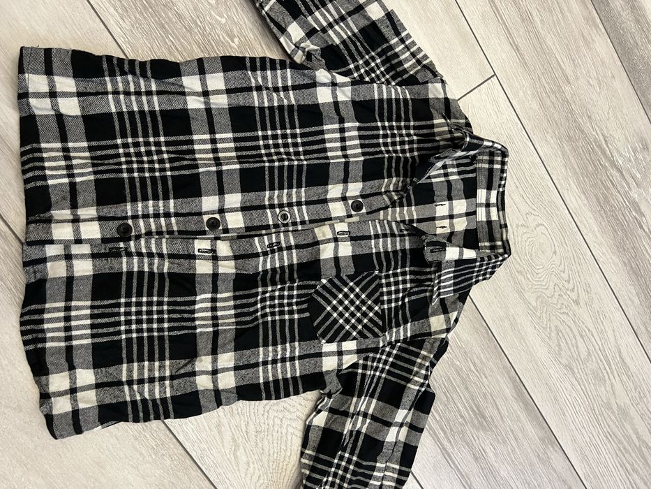 Продам детскую рубашку