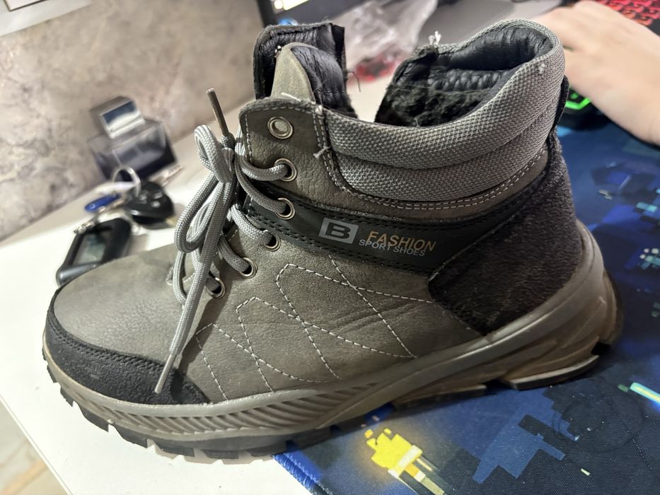 Обувь на весну в отличном состоянии