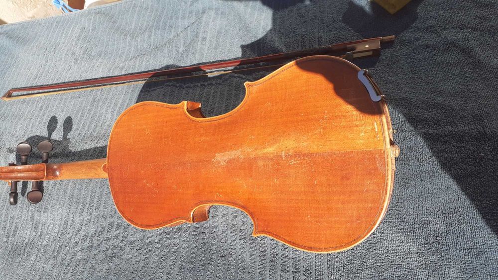 Стара цигулка 4/4.