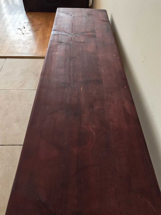 Маса за телевизор от масив