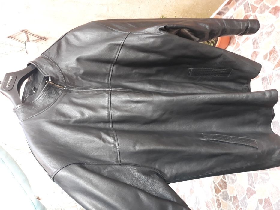 Geaca piele excelenta