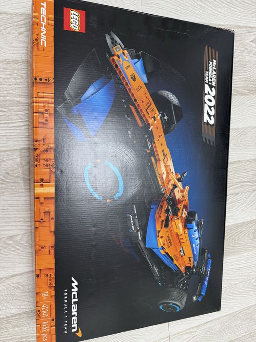 Продается набор Lego Technic 42141 McLaren