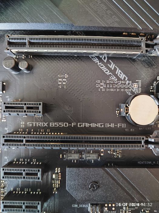 Комплект Ryzen 7 5800X, RAM 32GB DDR4 3200, Asus Rog Strix B550F Gaming WiFi