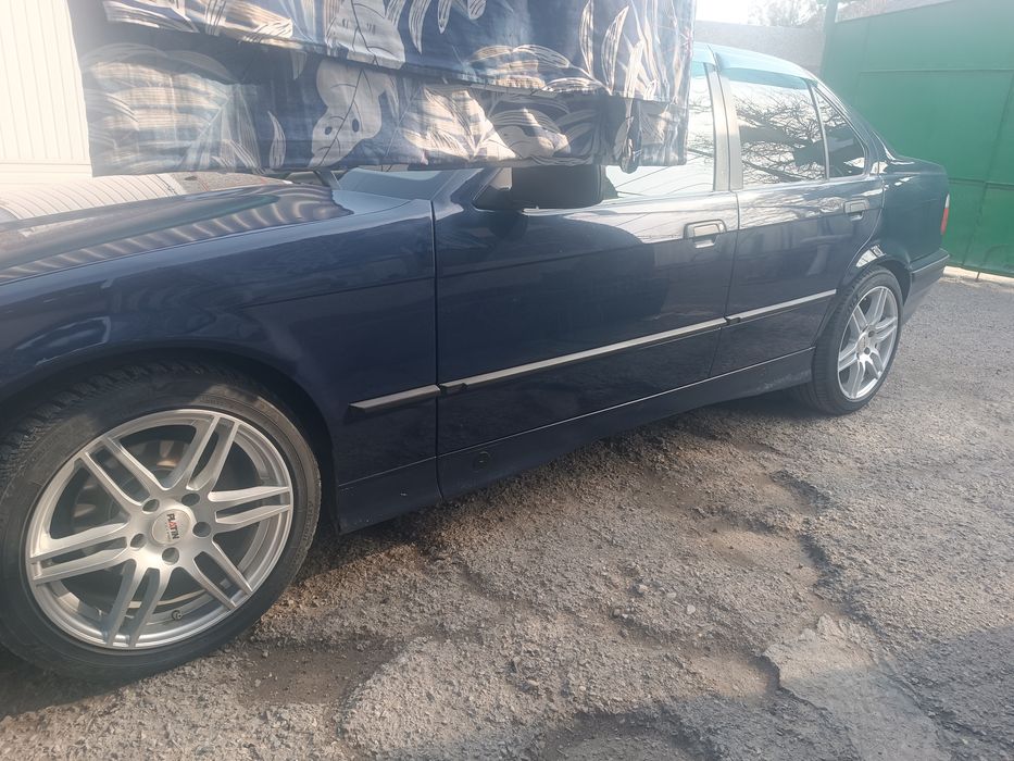 Продаю диски р17