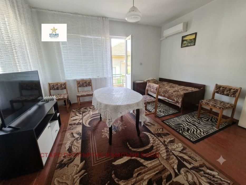 Продажба Етаж от къща гр. Варна - Аспарухово 110m² и двор 110m²