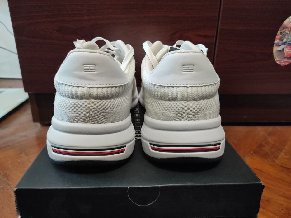 Обувки TOMMY HILFIGER Lightweight RWB Knit White