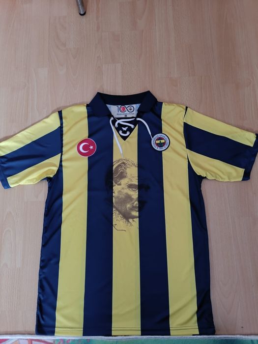 продавам тениска фенербахче