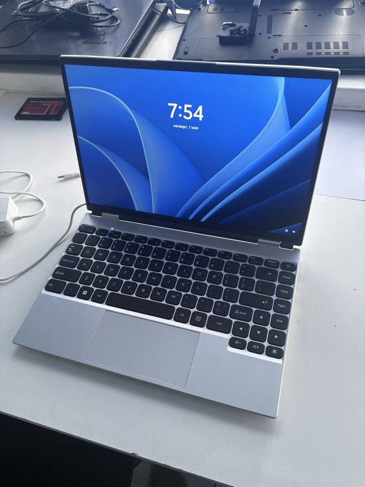 Tohom TK E-140 4/256