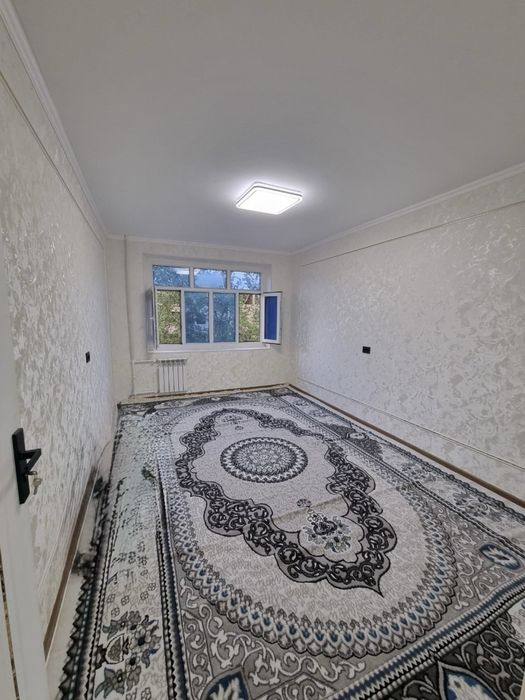 Самарканд шахар марказида 2 хонали квартира сотилади!