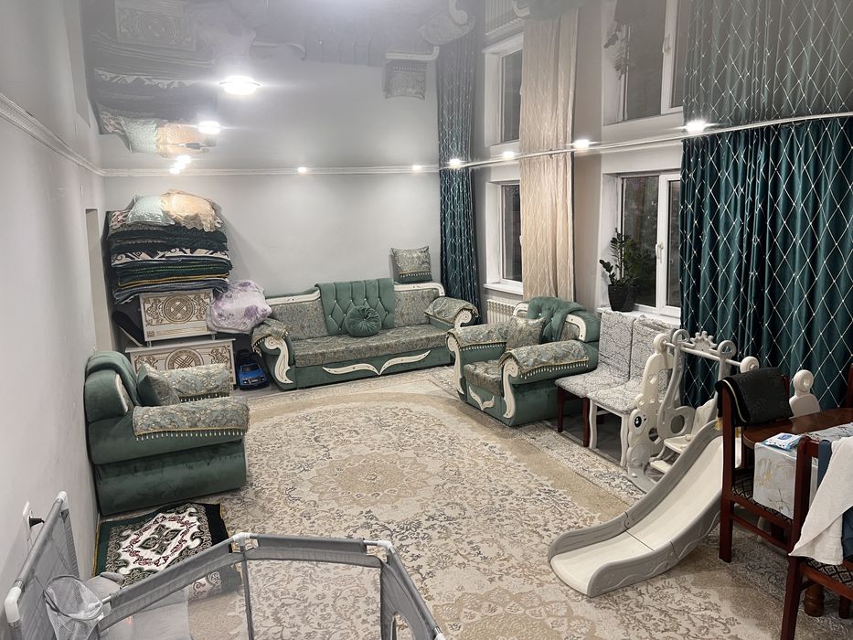 Продается дом с участком