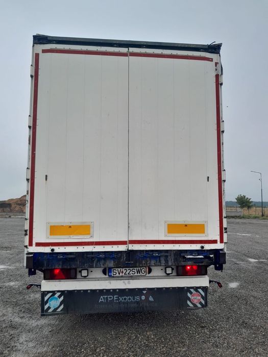 Semiremorcă vagon Walkingfloor Schmitz