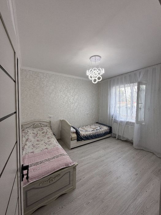 3 хонали квартира яхши оилага сотилади.