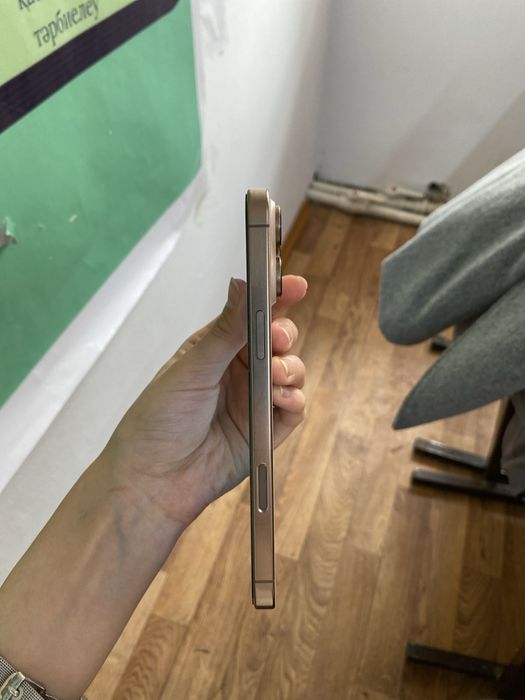 iPhone 16 pro max 256гб акб 100%