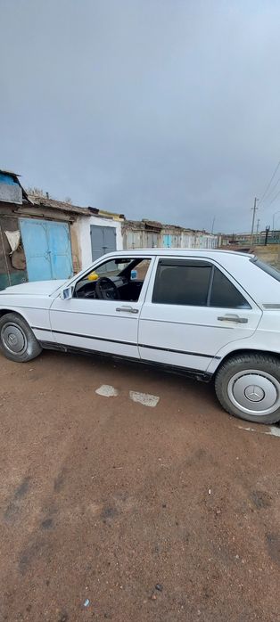 Продам мерс 190 на ходу