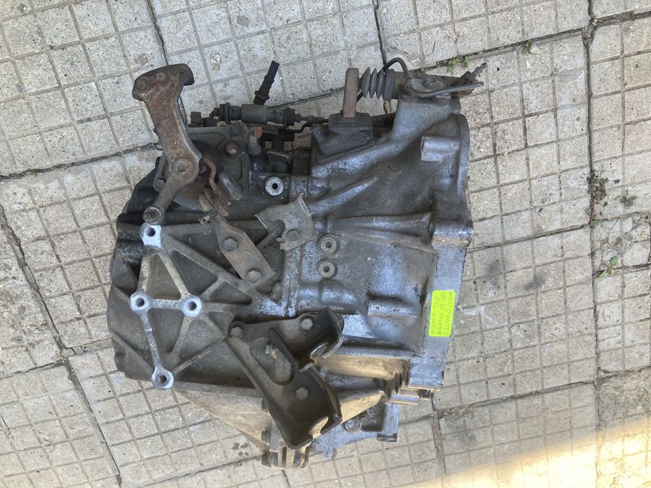 6-степенна скоростна кутия за тойота авенсис Т25 2.2D4D 150кс 04-08г