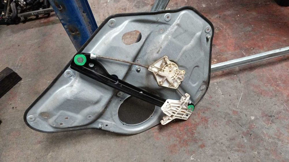 Macara geam VW Golf 5 kombi spate dreapta / stanga