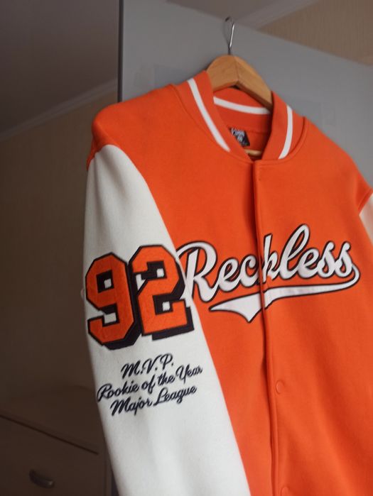 продам бомбер брендовый