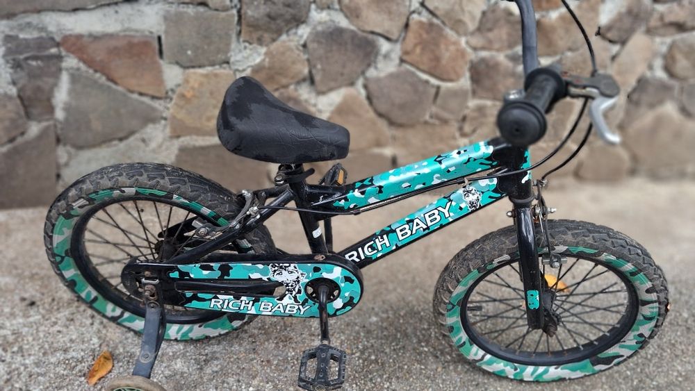 Diverse piese de biciclete