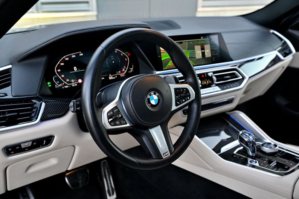 BMW X6 M pachet Km reali fara accidente!!