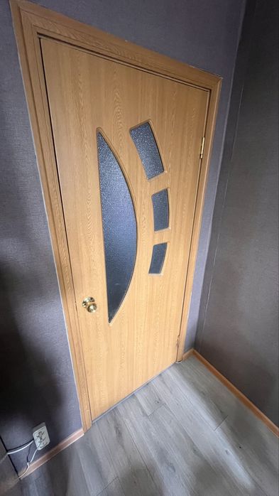 Двери межкомнатные 4шт