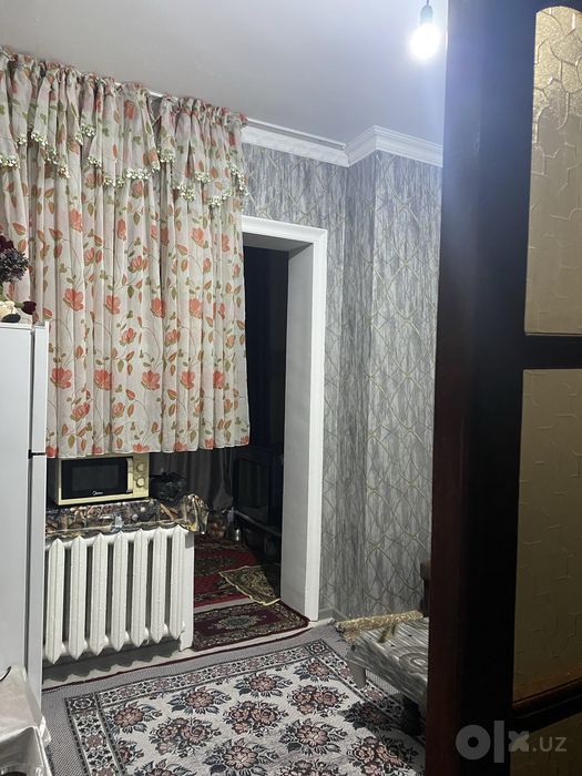 Kvartira sotiladi srochna
