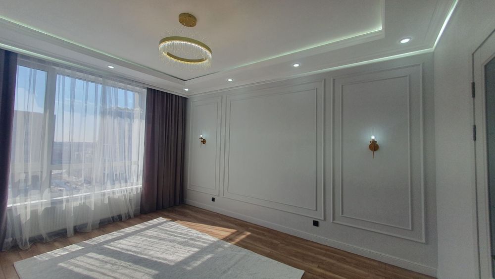 Продам шторы в гостиную