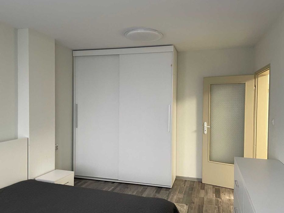 Продавам 3-стаен апартамент в град Павликени.