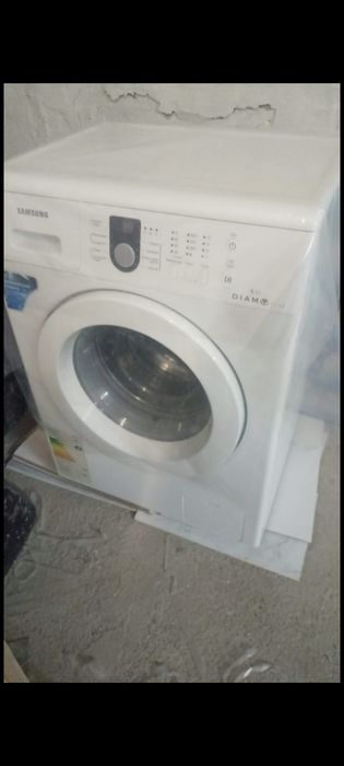 Продам стиральную машинку