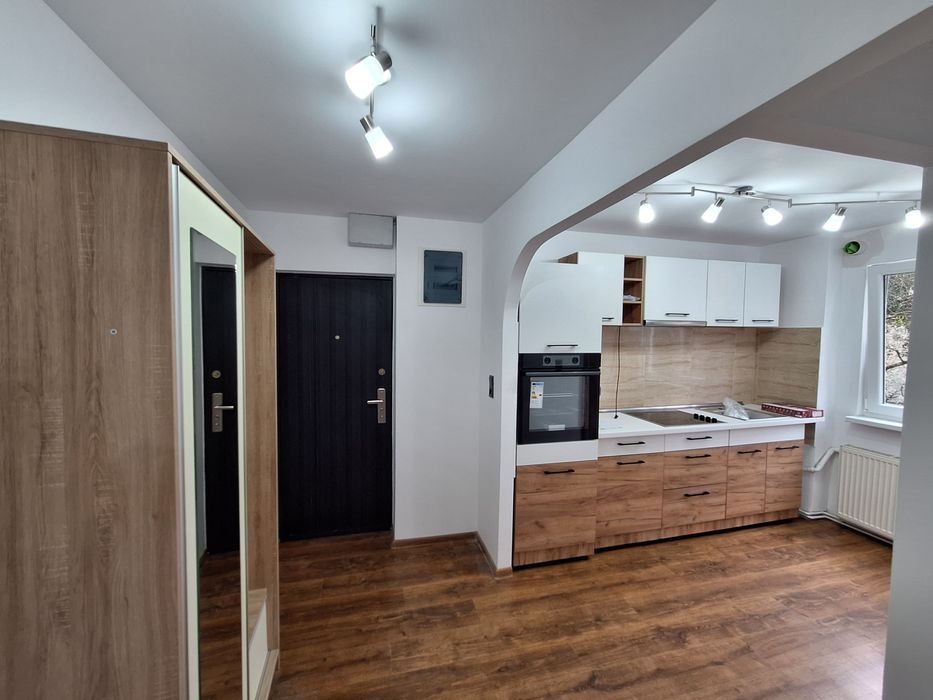 Apartament 2 camere, zona linistita ,in apropiere de Mall