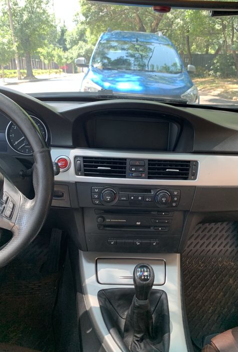 BMW 330 IX E90.