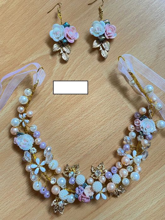 Set nou colier si cercei ocazie model floral
