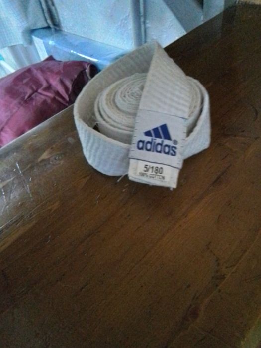 Продам пояс для каратэ adidas